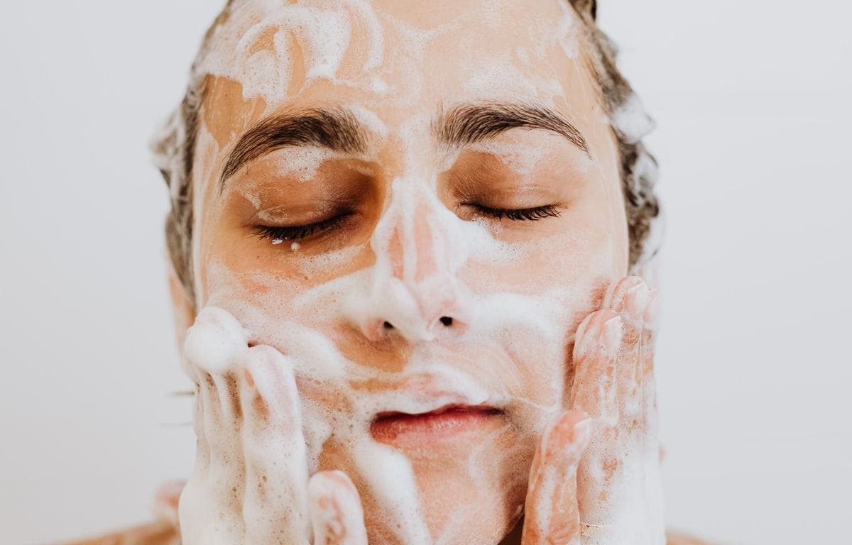 Foaming, gel or cream cleanser: matching texture to your skin